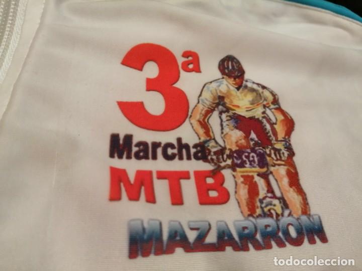 Coleccionismo deportivo: Maillot Ciclismo cortavientos manga larga 3 marcha MTB Mazarr&oacute;n