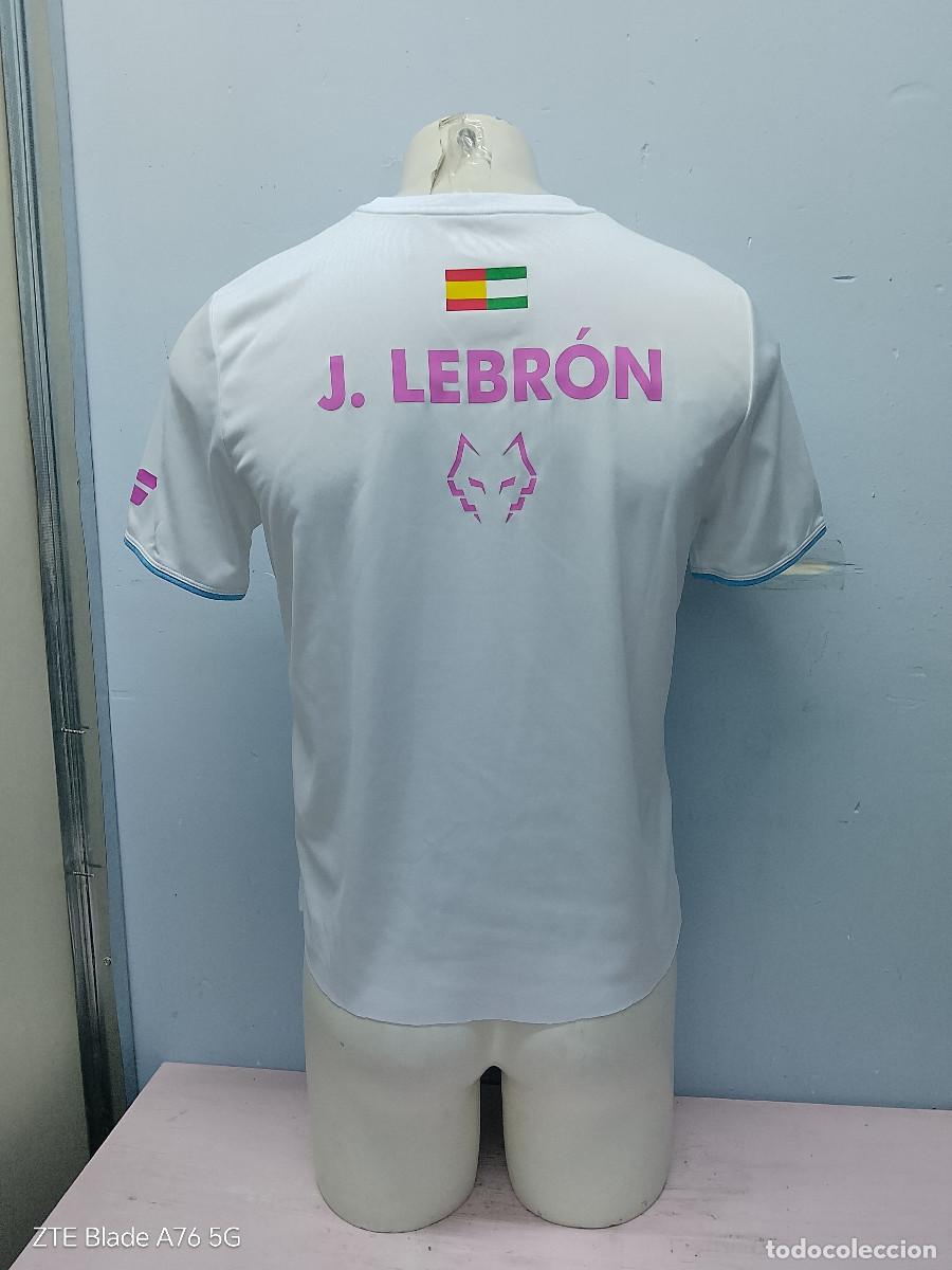 Coleccionismo deportivo: Juan lebron Padel camiseta shirt El Lobo L tiene el bajo cortado