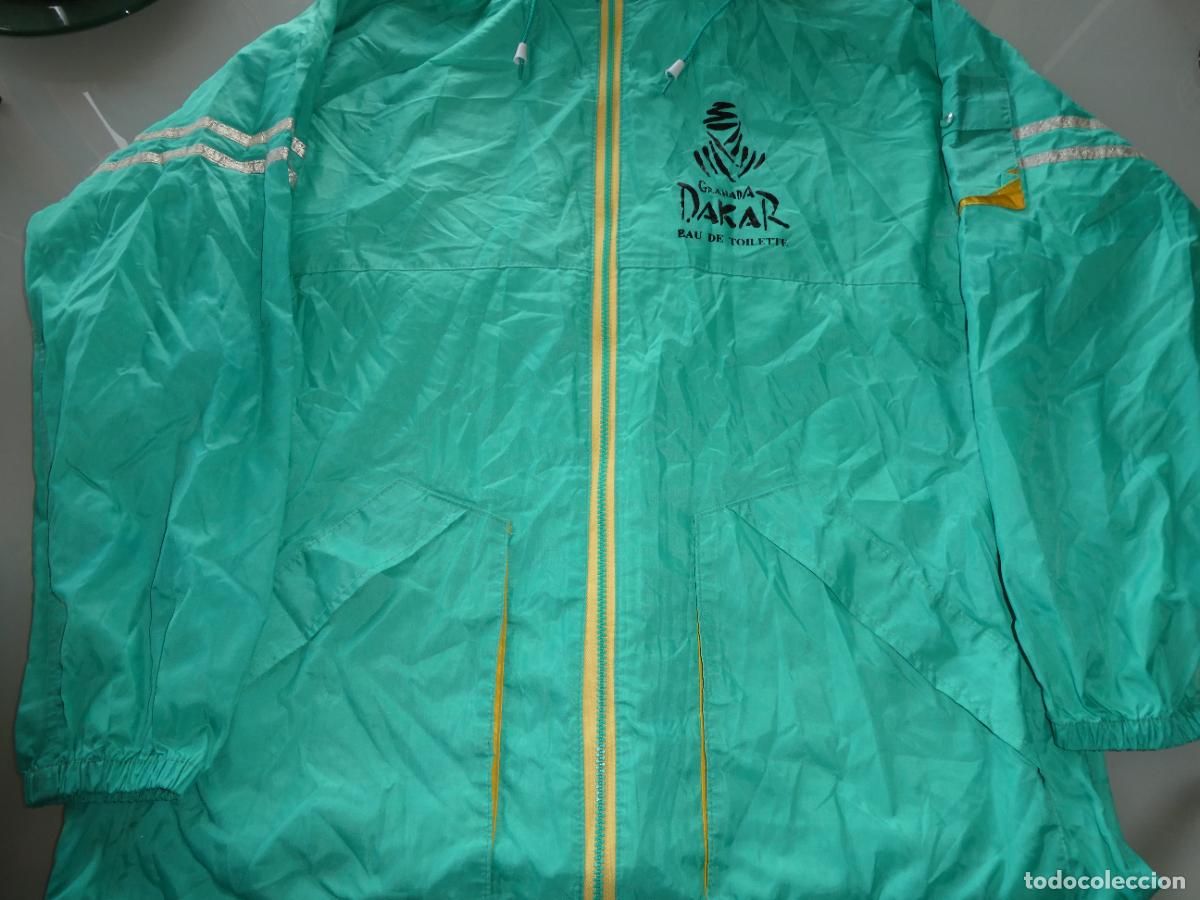 Coleccionismo deportivo: SUDADERA CHUBASQUERO AUTOMOVILISMO. RALLY RAID GRANADA PARIS DAKAR. A&Ntilde;OS 90. 400GR