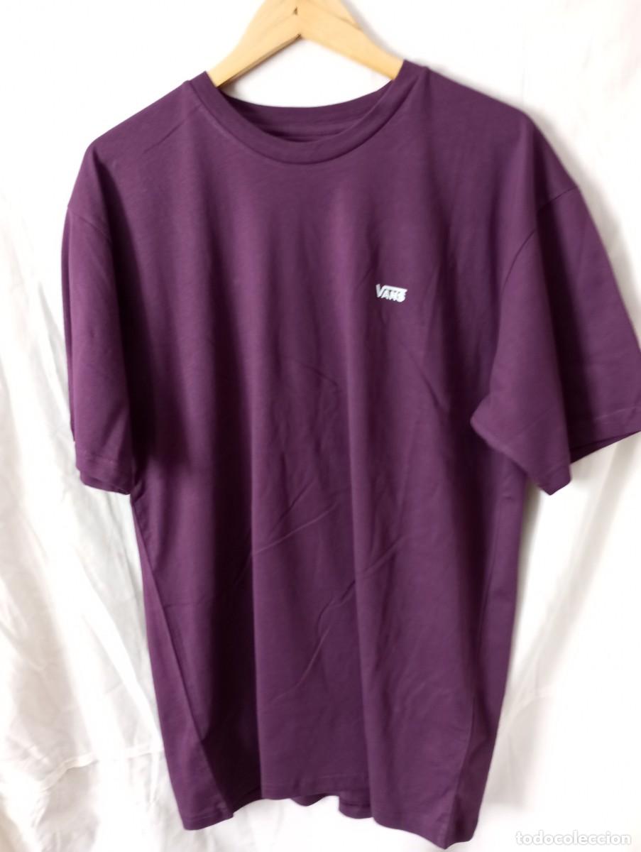 Coleccionismo deportivo: CAMISETA DEPORTIVA VANS violeta Left Chest TALLA L NUEVA