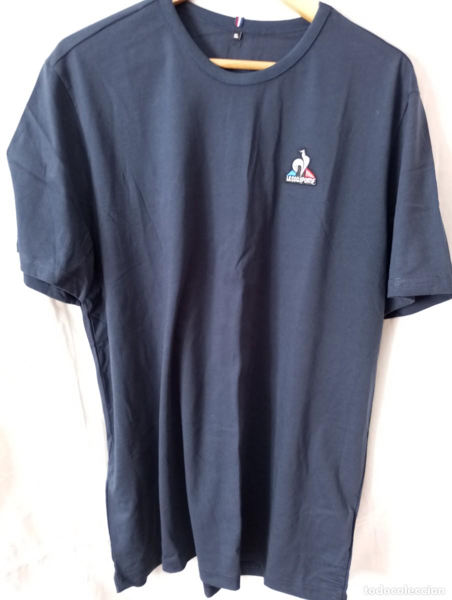 Coleccionismo deportivo: CAMISETA DEPORTIVA LE COQ SPORTIF TALLA XL COLOR AZUL MARINO NUEVA A ESTRENAR