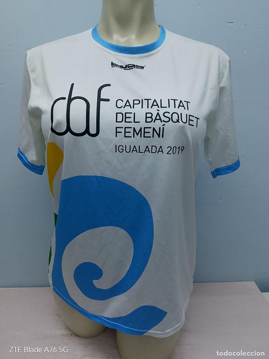 Coleccionismo deportivo: Igualada basket femenino catalunya basquet chica mujer camiseta L 54cts