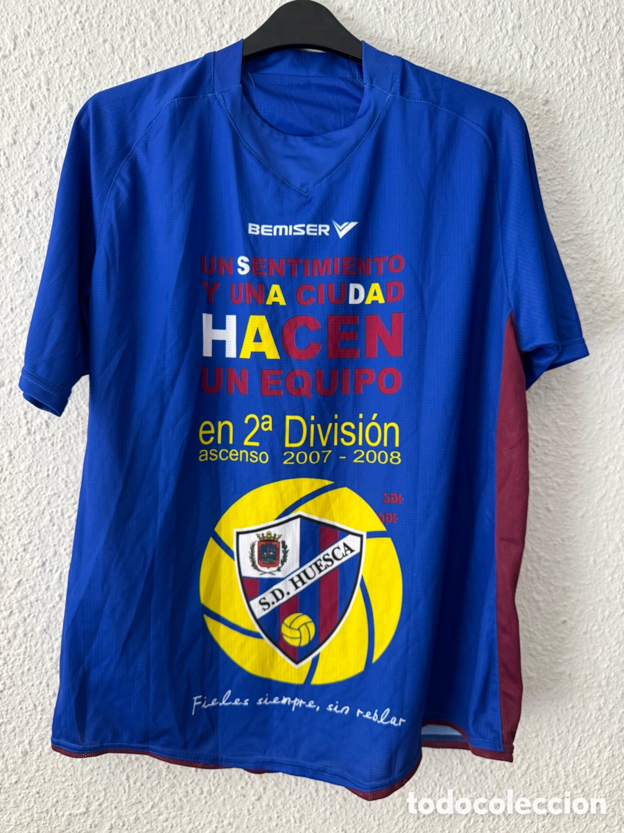 Sammelleidenschaft Sport: Antigua Camiseta deportiva Vintage S.D. HUESCA TALLA -L- Bemiser