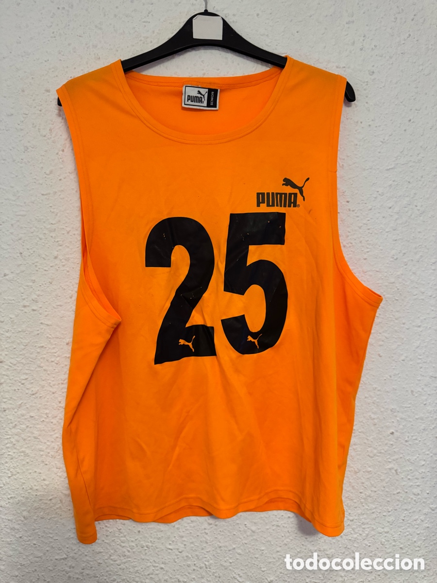 Sports collectibles: Antigua Camiseta deportiva de tirantes vintage N&deg;25 TALLA -Senior- Puma
