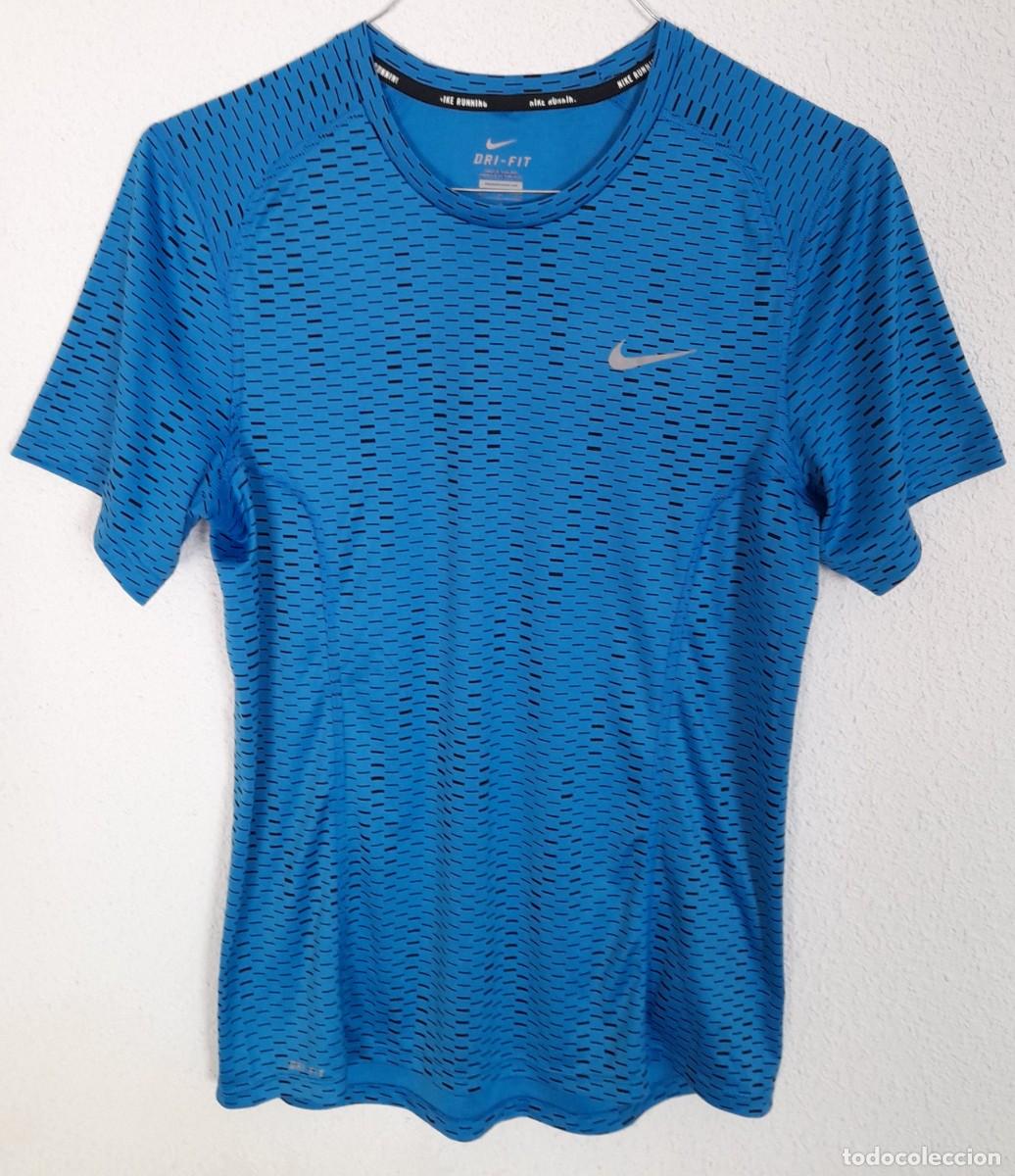 Sports collectibles: Camiseta running Nike Dri-FIT Miler Fuse coloe azul Talla S
