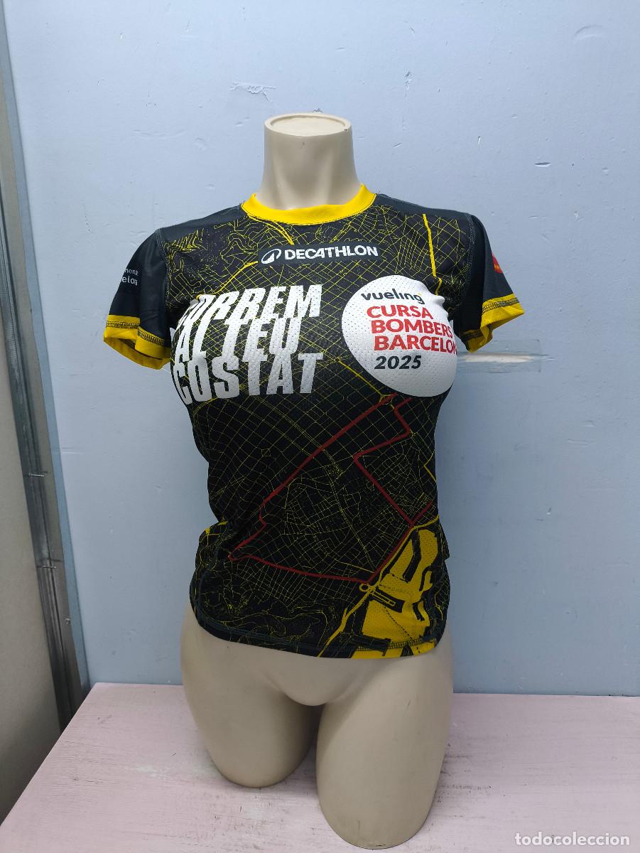 Coleccionismo deportivo: camiseta t&eacute;cnica Vueling Cursa Bombers Barcelona atletismo running shirt S 44ctschica mujer girl