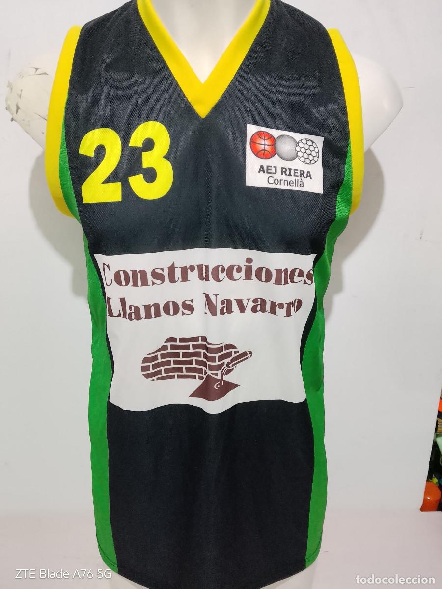 Coleccionismo deportivo: AEJ Riera Cornella basquet catalunya camiseta shirt basket S 53cts