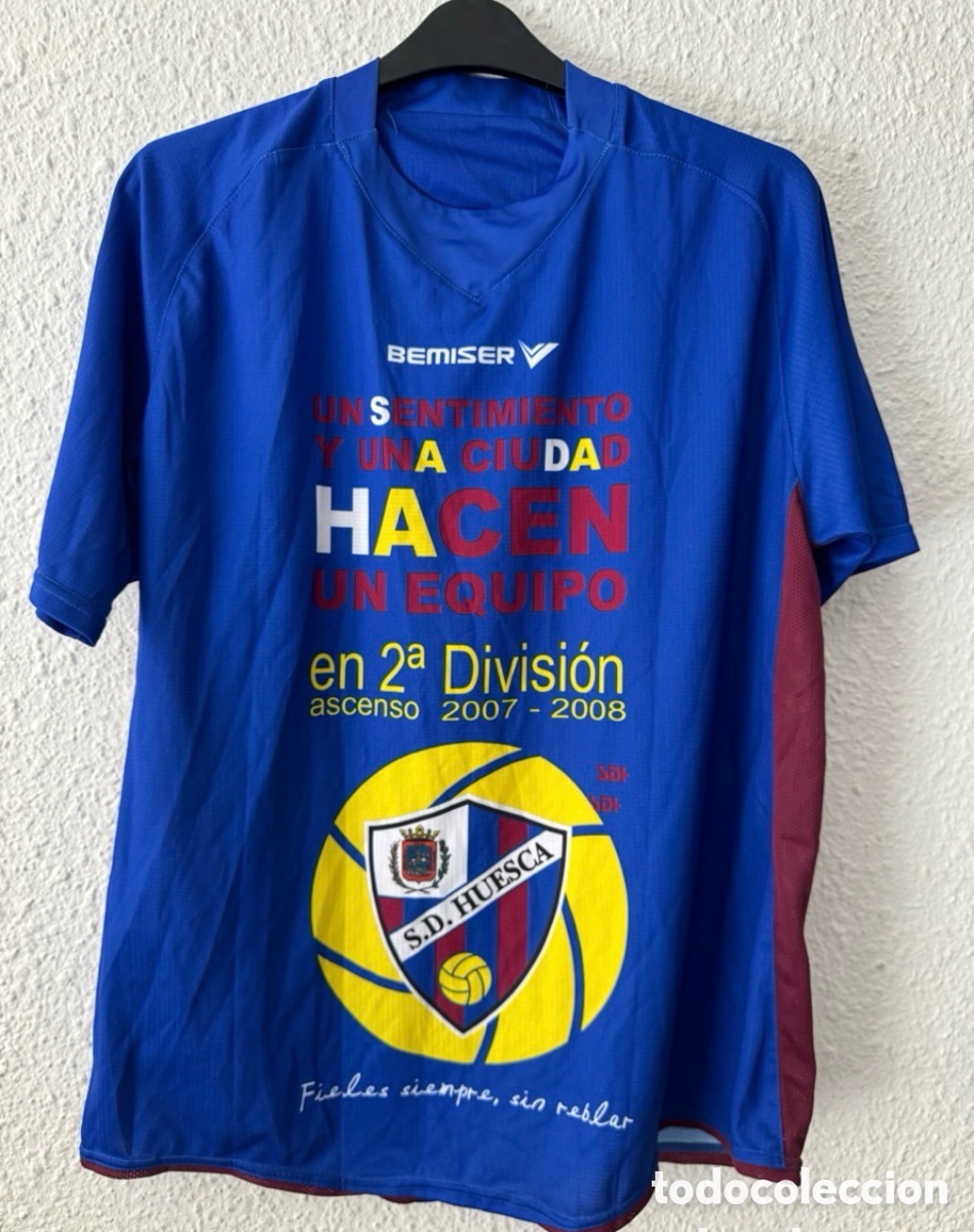 Coleccionismo deportivo: Antigua Camiseta deportiva Vintage S.D. HUESCA TALLA -L- Bemiser