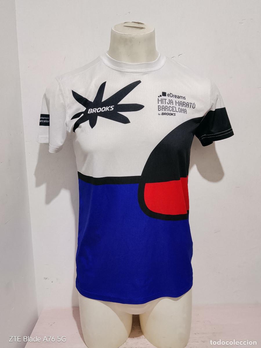 Coleccionismo deportivo: Brooks Marathon running barcelona camiseta atletismo shirt run s 51cts