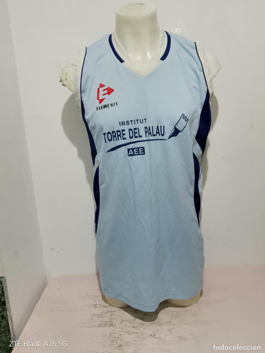 Coleccionismo deportivo: Institut Torre del Palau de Terrassa basquet camiseta catalunya xl 58cts