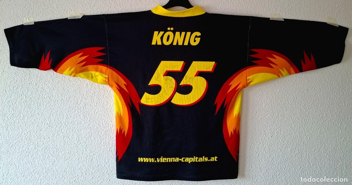 Coleccionismo deportivo: Camiseta vintage hockey hielo equipo austriaco Vienna Capitals Christoph K&ouml;nig dorsal 55 firmada