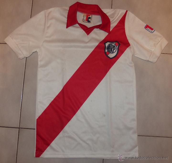 Colecionismo desportivo: CAMISETA DEL RIVER PLATE,TAYM&acute;S CLUB,A&Ntilde;OS 80,SIN USO