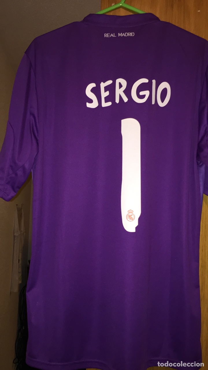 Camiseta Del Real Madrid Firmada A Mano/ Dedicada C
