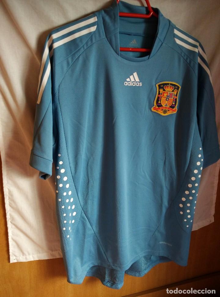 Coleccionismo deportivo: Original | Futbol | Talla L | Camiseta de Espa&ntilde;a #1 CASILLAS MATCH WORN? FORMOTION