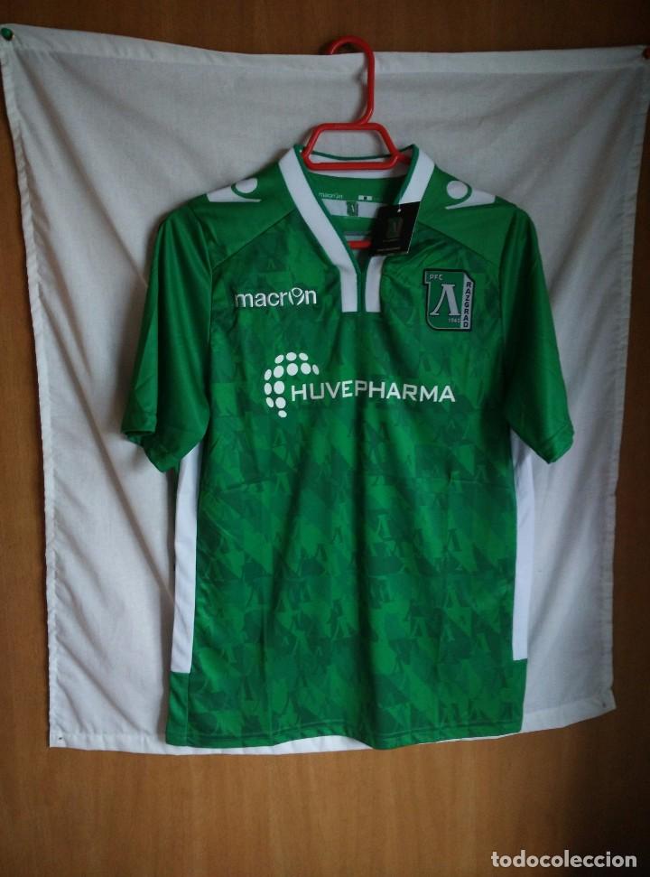 Coleccionismo deportivo: Nuevo a estrenar y Original | Futbol | Talla M (ce&ntilde;ida) | Camiseta del Ludogorets (Bulgaria)