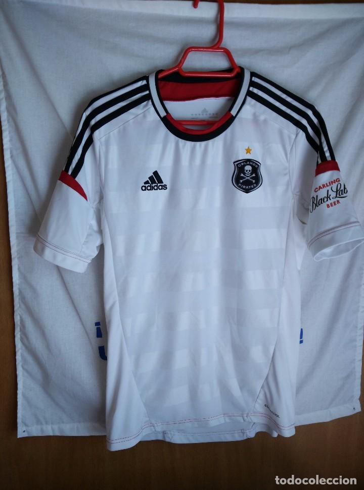 Sports collectibles: Original | Futbol | Talla S | Camiseta del Orlando Pirates
