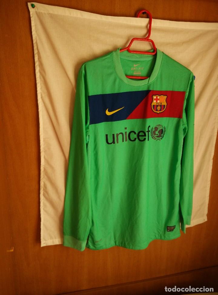 Sports collectibles: Original | Futbol | Talla S | Camiseta del FC Barcelona #4 MATCH WORN
