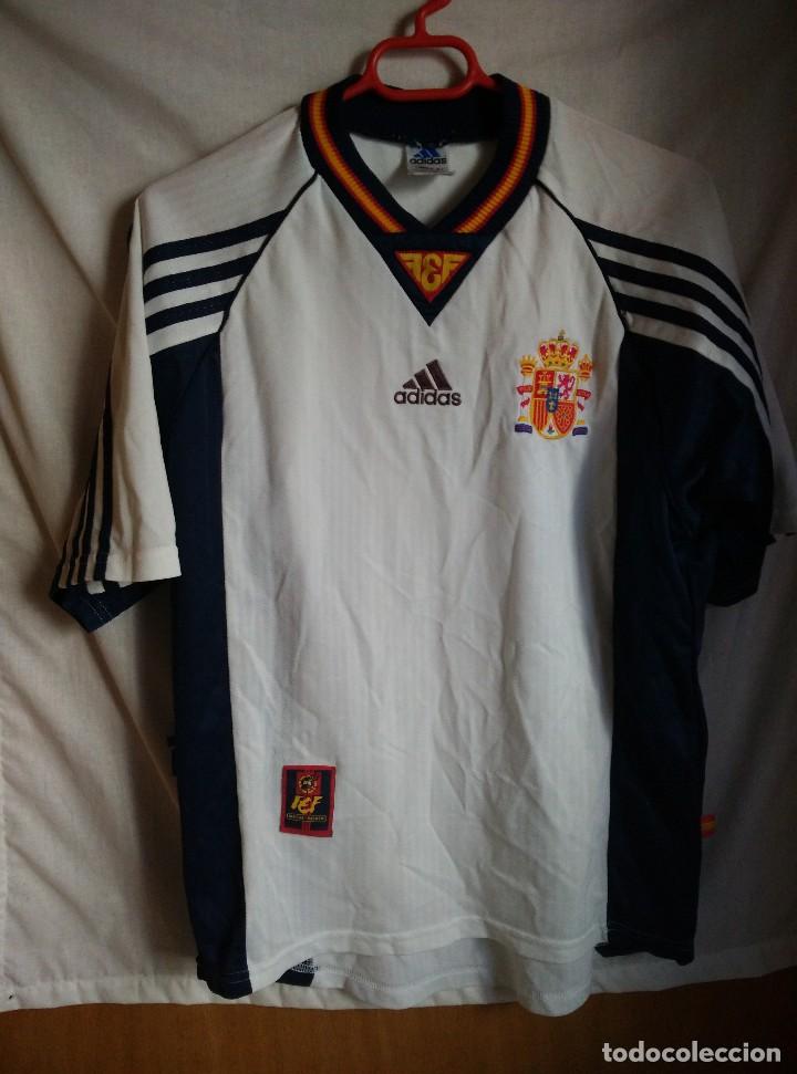 Coleccionismo deportivo: Original | Futbol | Talla S | Camiseta de Espa&ntilde;a a&ntilde;os 90
