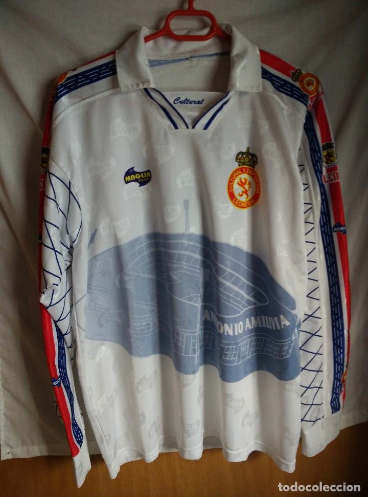 Colecionismo desportivo: Original | Futbol | Talla M | Camiseta del Cultural Leonesa #16 MATCH WORN