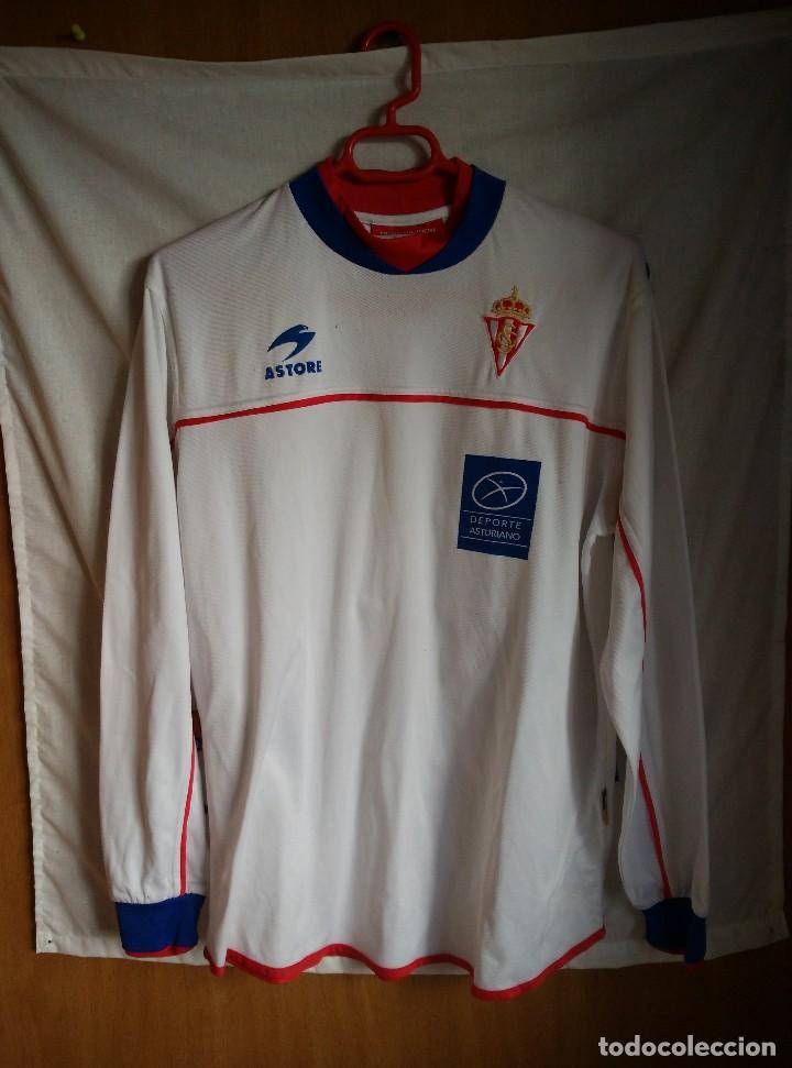 Colecionismo desportivo: Original | Futbol | Talla M | Camiseta del Sporting de Gijon #17 / Match Worn