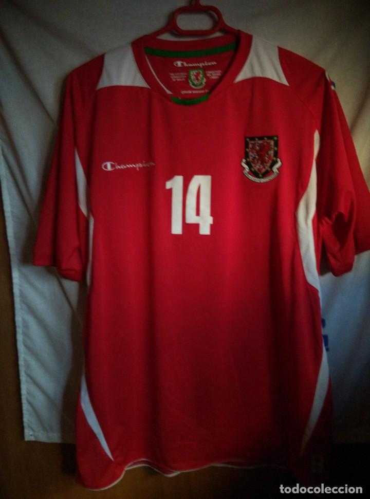 Sports collectibles: Original | Futbol | Talla XL | Camiseta de la seleccion de Gales #14 - MATCH WORN