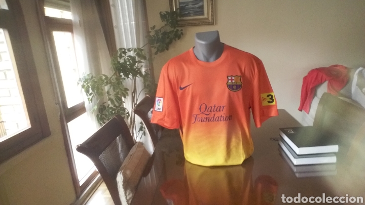 Sports collectibles: FC Barcelona camiseta peculiar y... 2011 2014