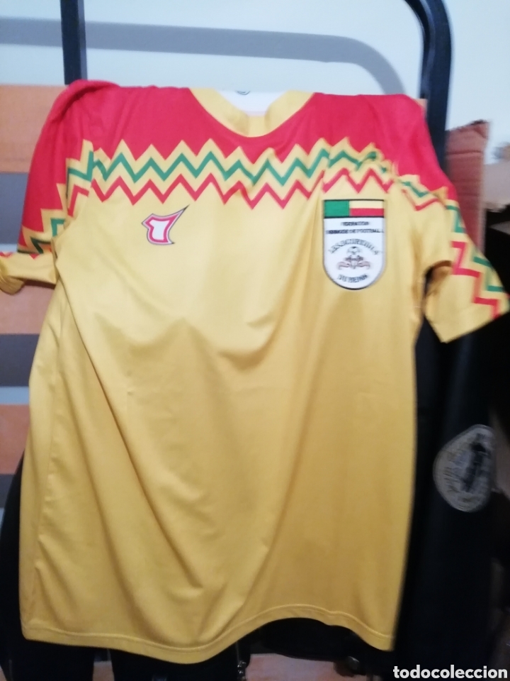 Sports collectibles: Camisetas Benin, Etiop&iacute;a, y Kuwait 2017. Tallas L. Raras.
