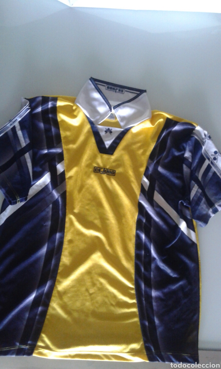 Sports collectibles: Camiseta deportiva cejudo, talla 14.