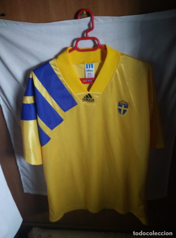 Coleccionismo deportivo: Original | Camiseta de Futbol | Talla XL | Seleccion de Suecia - a&ntilde;os 90