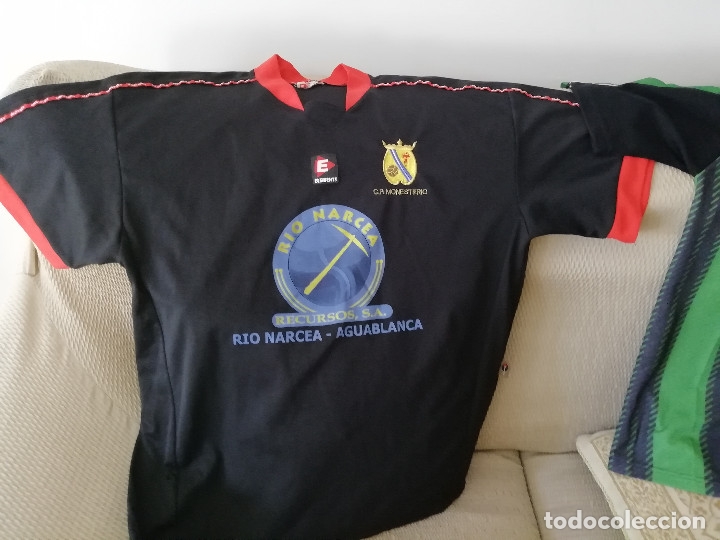 Coleccionismo deportivo: CP MONESTERIO  . EXTREMADURA. 2 EQUIPACION .  TALLA L. A&Ntilde;OS 90