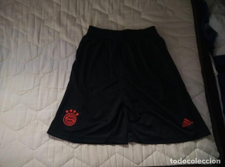 Colecionismo desportivo: LEER ANUNCIO | Pantalon corto de Futbol | Talla M | Nuevo - Bayern Munich