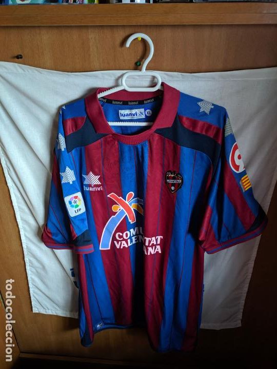 Sports collectibles: ORIGINAL | FUTBOL | TALLA XL | CAMISETA | Match Worn - Levante UD - 9 Nino (con dedicatoria)
