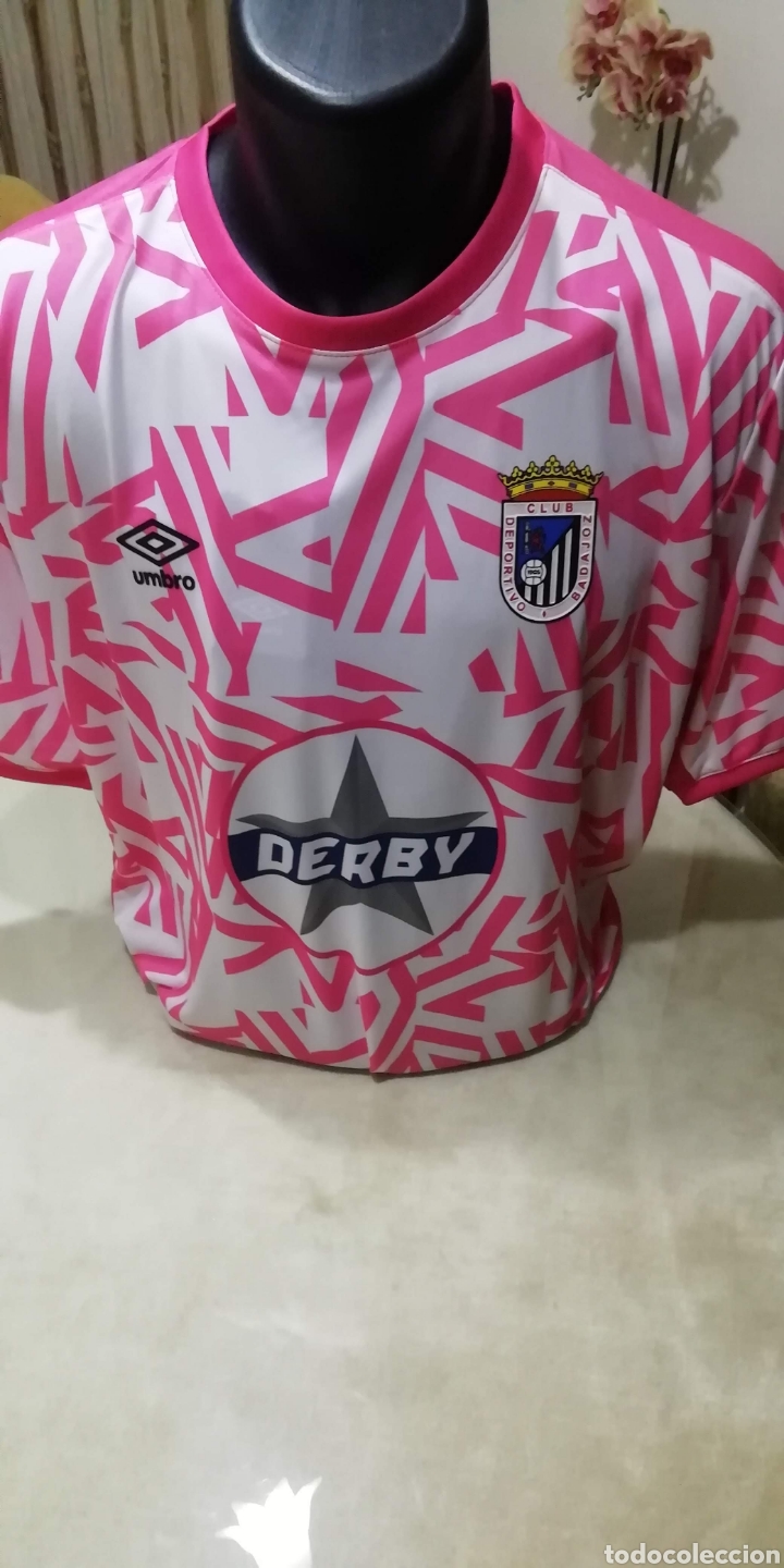 Colecionismo desportivo: Camiseta cd Badajoz 2018. 2 equipacion. Talla L