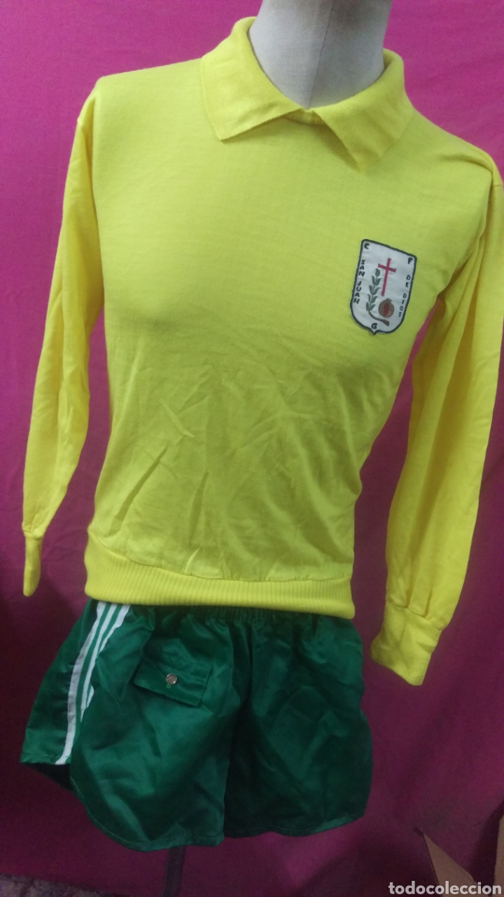 Colecionismo desportivo: CLUB DE FUTBOL SAN JUAN DE DIOS, CAMISETA Y PANTALON DEL EQUIPO, ANTIGUOS