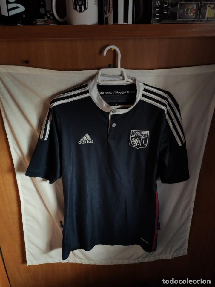 Sports collectibles: ORIGINAL | FUTBOL | TALLA S ce&ntilde;ida | CAMISETA | Olympique de Lyon - Lyonnais
