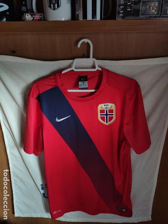 Coleccionismo deportivo: Original | Camiseta de Futbol | Talla S | Seleccion de Noruega
