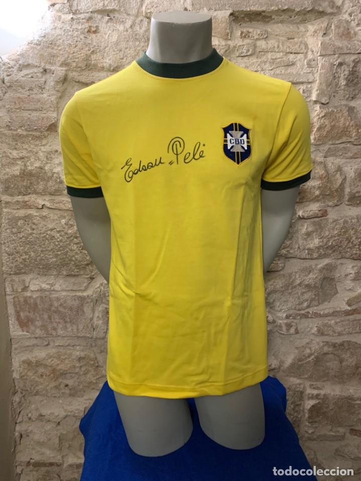 Collezionismo sportivo: CAMISETA - BRASIL - PEL&Eacute; FIRMADA