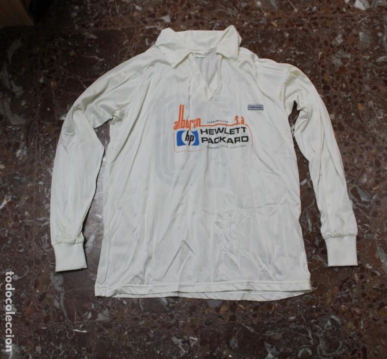 Colecionismo desportivo: CAMISETA DE FUTBOL EQUIPO ALBORAN HEWLETT PACKARD. HP. NUMERO 10. A&Ntilde;OS 80. TALLA E (Grande). MERCURY