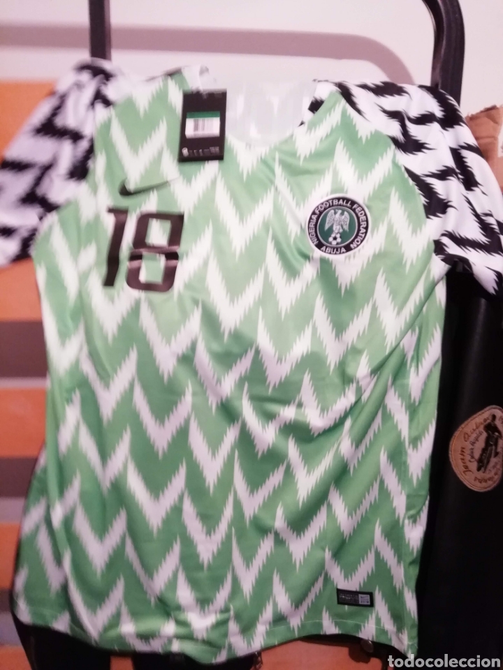 Collezionismo sportivo: Lote 15 Camisetas f&uacute;tbol peculiares y rebuscadas . SELECCIONADAS.