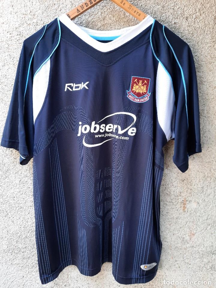 Coleccionismo deportivo: CAMISETA ORIGINAL WEST HAM. TEVEZ 32. TALLA L.