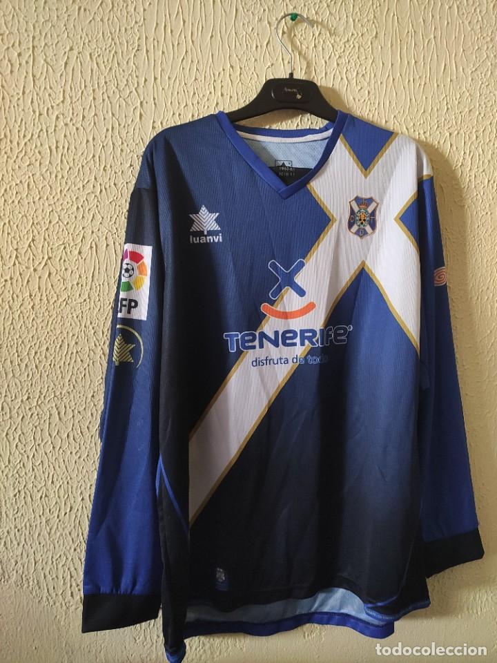 Colecionismo desportivo: Original | Camiseta de Futbol | Talla L | CD Tenerife - 6 Pablo Sicilia - match worn