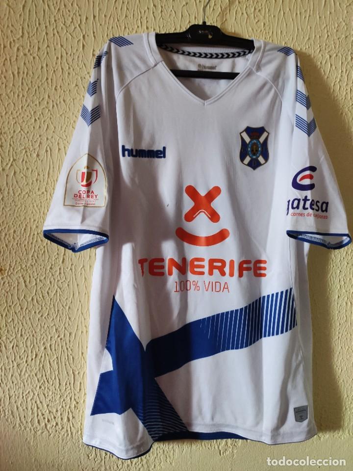 Sports collectibles: Original | Camiseta de Futbol | Talla L | CD Tenerife - 3 Alex Mu&ntilde;oz - match worn Copa del Rey