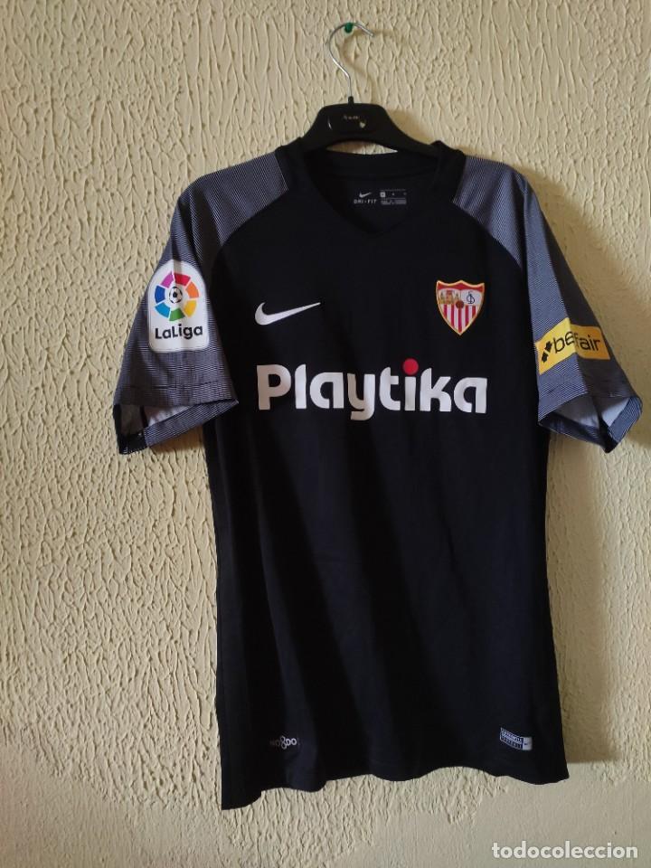 Sports collectibles: Original | Camiseta de Futbol | Talla M | Sevilla FC - 5 Ibrahim Amadou - match worn