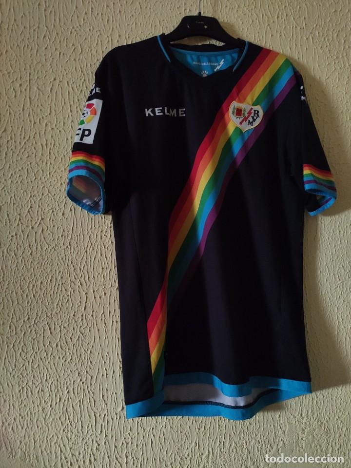 Sports collectibles: Original | Camiseta de Futbol | Talla M | Rayo Vallecano - dorsal 19 - match worn