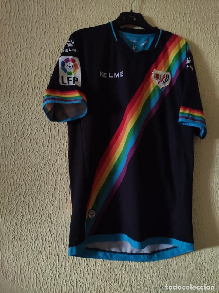 Sports collectibles: Original | Camiseta de Futbol | Talla M | Rayo Vallecano - dorsal 20 - match worn