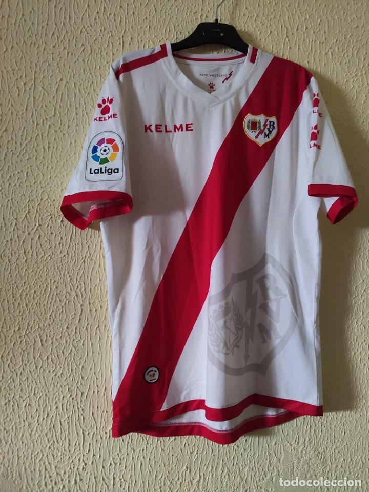 Sports collectibles: Original | Camiseta de Futbol | Talla M | Rayo Vallecano - dorsal 20 - match worn