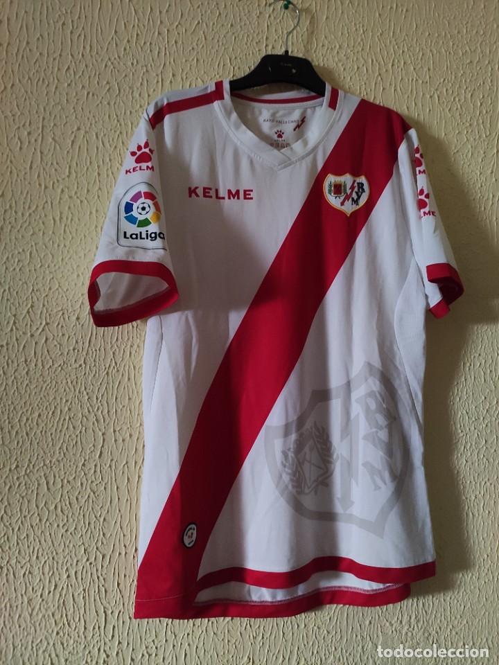 Sports collectibles: Original | Camiseta de Futbol | Talla M | Rayo Vallecano - dorsal 18 - match worn