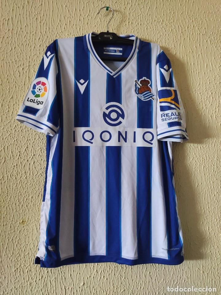 Coleccionismo deportivo: Original | Camiseta de Futbol | Talla S | Real Sociedad - 2 Joseba Zaldua - match worn vs Cadiz CF