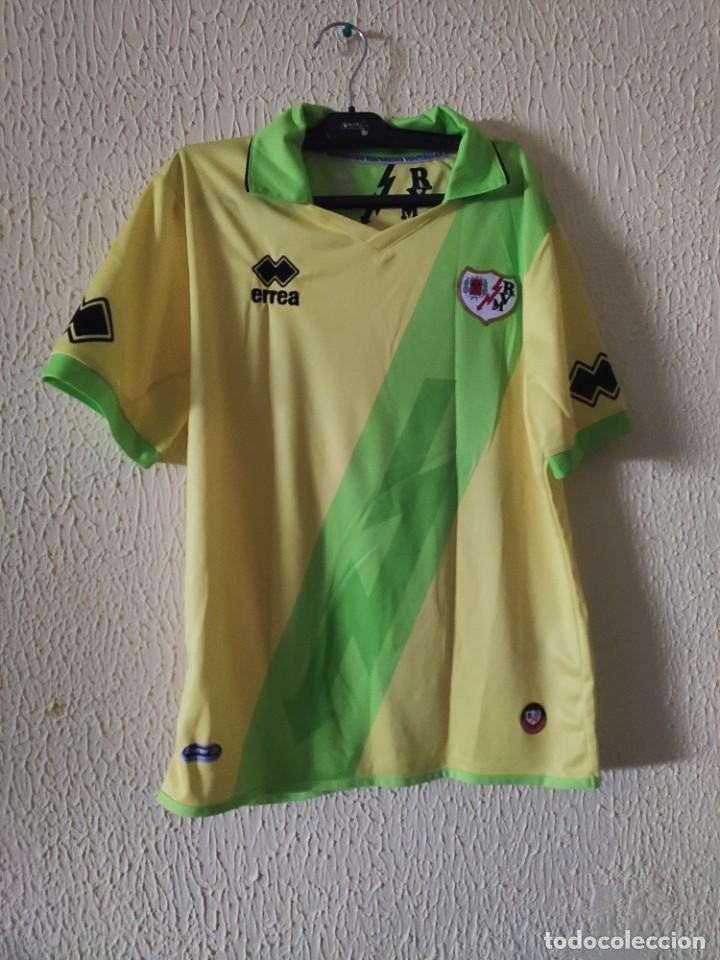 Coleccionismo deportivo: Original | Camiseta de Futbol | Talla S | Rayo Vallecano - dorsal 20 - match worn