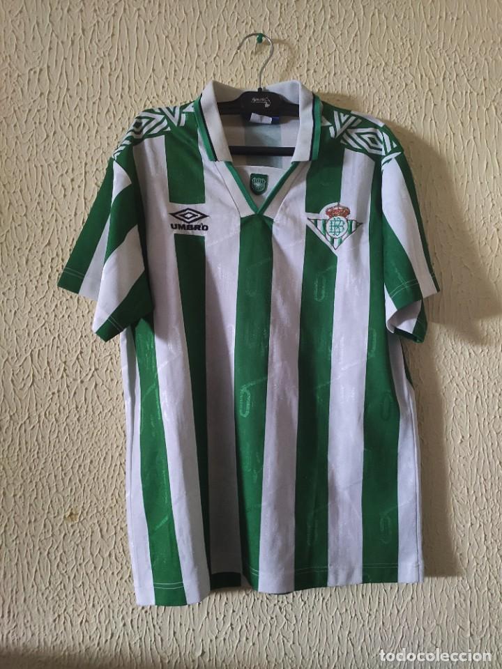 Sports collectibles: Original | Camiseta de Futbol | Talla S | Real Betis Balompie - de los a&ntilde;os 90